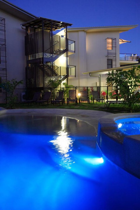 Agnes Water Beach Club - Broome Tourism 4