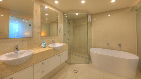 Cilento Mooloolaba - Broome Tourism 18