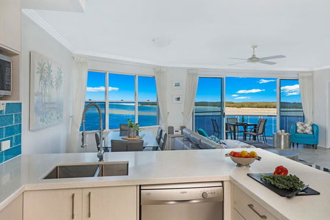 Watermark Resort Caloundra - Broome Tourism 25