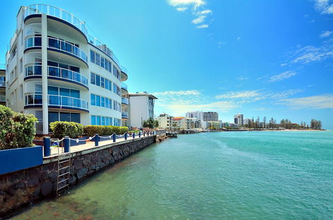 Watermark Resort Caloundra - Broome Tourism 1