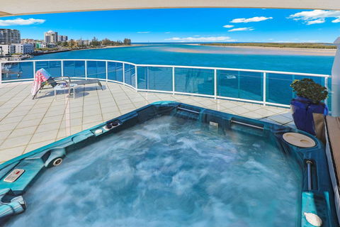 Watermark Resort Caloundra - Broome Tourism 20