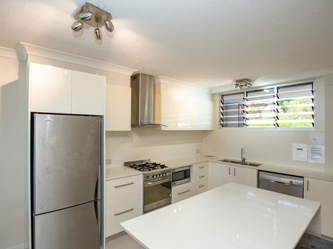 Beach Lodges - Broome Tourism 21