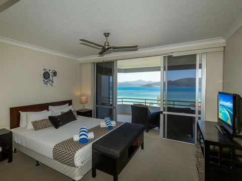 Beach Lodges - Broome Tourism 10