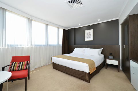 Hotel Grand Chancellor Townsville - Broome Tourism 1