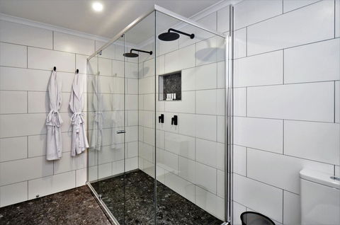 Hotel Grand Chancellor Townsville - Broome Tourism 7
