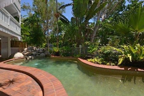 The White House Port Douglas - Broome Tourism 17