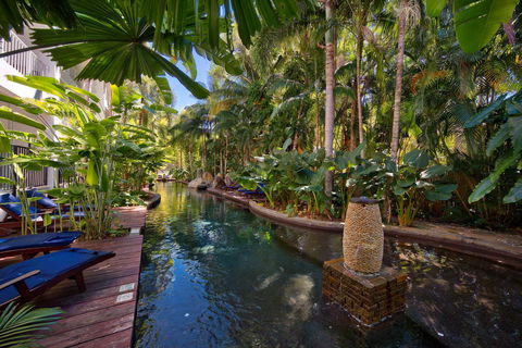 Palm Cove Paradise - Couples Spa Beach Getaway - Broome Tourism 14