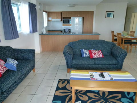 Madison Ocean Breeze Apartments - Broome Tourism 21
