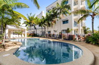 Madison Ocean Breeze Apartments