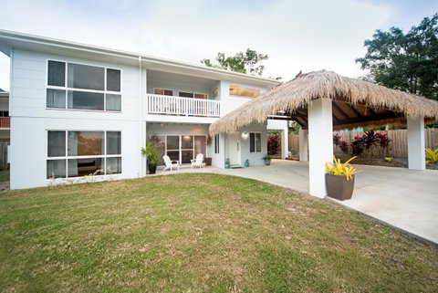 Whitsunday Luxury Homes - Broome Tourism 6