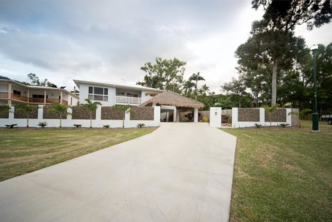 Whitsunday Luxury Homes - Broome Tourism 8