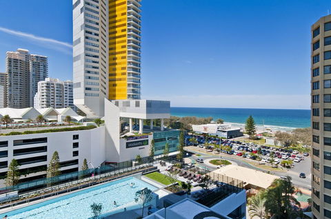 Oracle Resort Broadbeach - Gclr - Broome Tourism 1