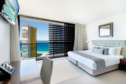 Oracle Resort Broadbeach - Gclr - Broome Tourism 5