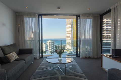 Oracle Resort Broadbeach - Gclr - Broome Tourism 40