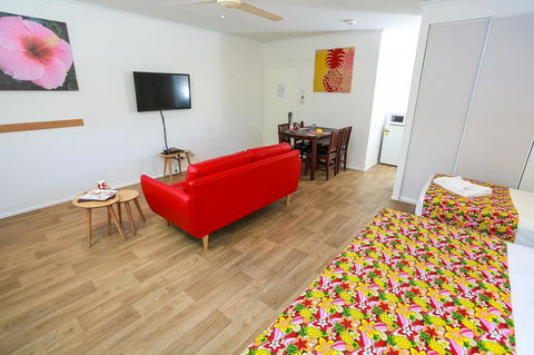 Port Douglas Motel - Broome Tourism 7