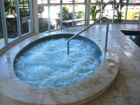 Beach Stay - Ocean & Riverview Resort Chevron Renaissance Central Surfers Paradise - Broome Tourism 22