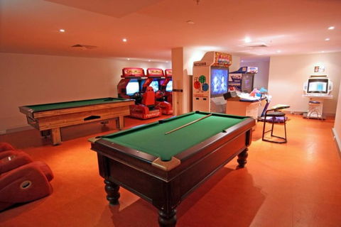 Beach Stay - Ocean & Riverview Resort Chevron Renaissance Central Surfers Paradise - Broome Tourism 29