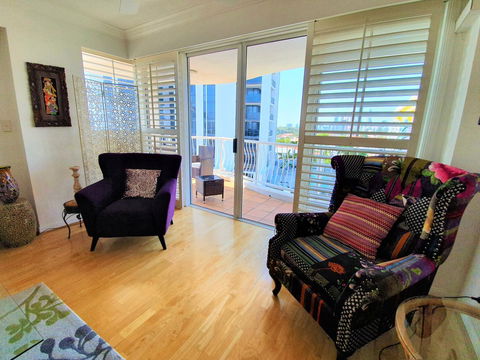 Broadbeach Holiday Apartments - Broome Tourism 23