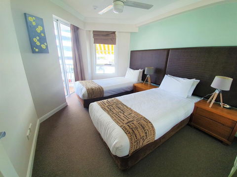 Broadbeach Holiday Apartments - Broome Tourism 7