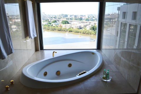 Stamford Plaza Brisbane - Broome Tourism 41