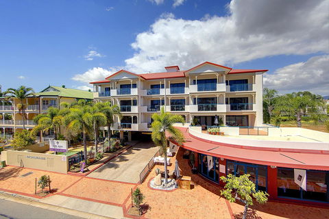 Park Regis Anchorage - Broome Tourism 0