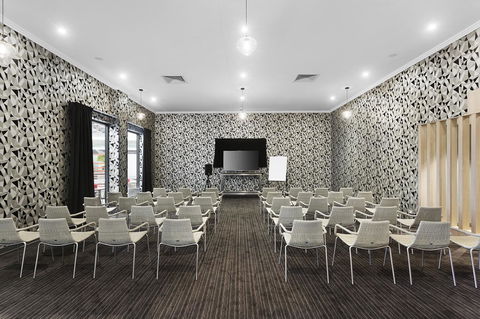 Ibis Mackay - Broome Tourism 21