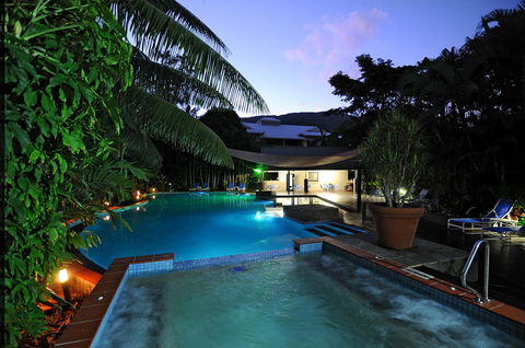 Oasis At Palm Cove - Broome Tourism 32