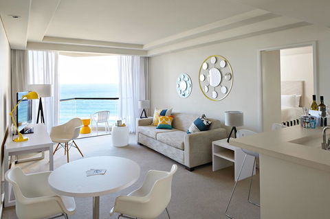 QT Gold Coast - Broome Tourism 7
