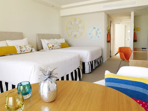 QT Gold Coast - Broome Tourism 9