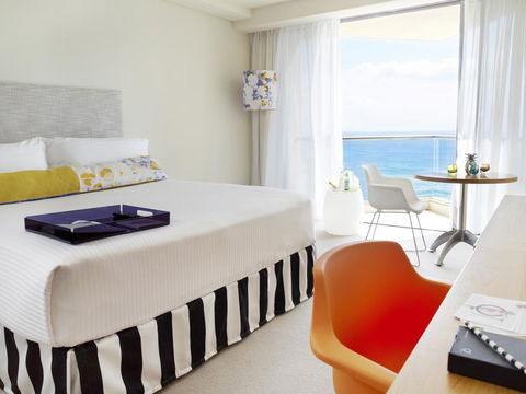 QT Gold Coast - Broome Tourism 8