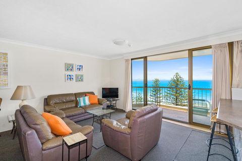 Columbia Beachfront Apartments On Rainbow Bay - Broome Tourism 39