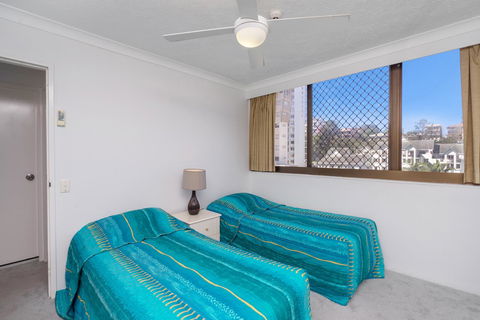 Columbia Beachfront Apartments On Rainbow Bay - Broome Tourism 10