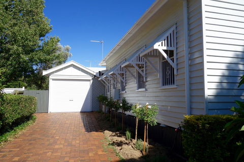 Frangipani House - Broome Tourism 35