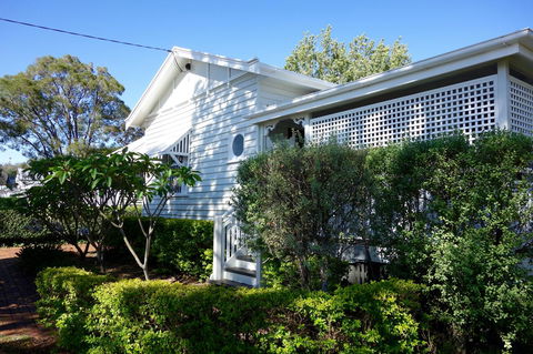 Frangipani House - Broome Tourism 34