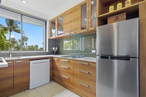Montipora Unit 3 - In The Heart Of Airlie, Wi-fi And Netflix - Broome Tourism 5