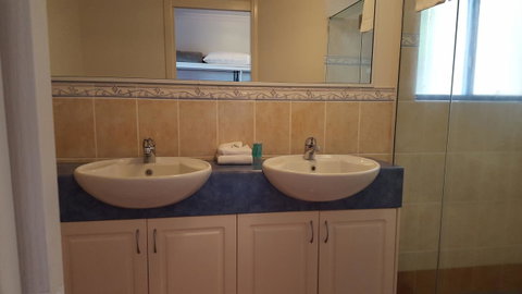 Sea Star Apartments - Broome Tourism 29
