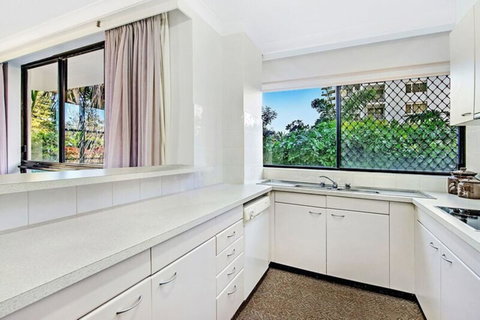 ULTIQA Beach Haven On Broadbeach - Broome Tourism 36