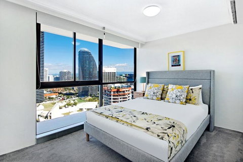 ULTIQA Beach Haven On Broadbeach - Broome Tourism 7