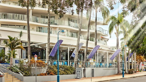Oaks Hervey Bay Resort And Spa - Broome Tourism 25