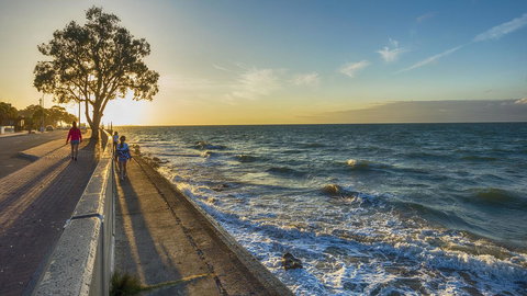 Oaks Hervey Bay Resort And Spa - Broome Tourism 7