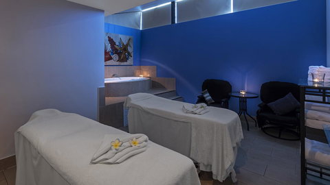 Oaks Hervey Bay Resort And Spa - Broome Tourism 10