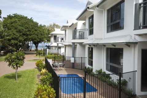 Woodville Beach Townhouse 5 - Broome Tourism 3