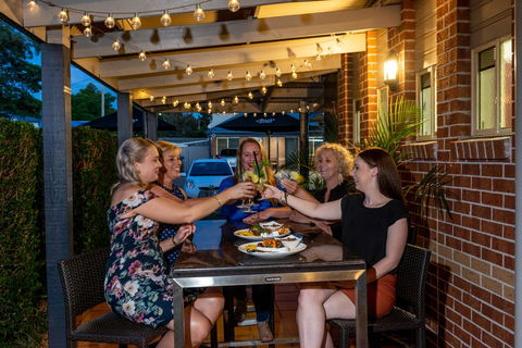 Ambassador On Ruthven - Broome Tourism 34