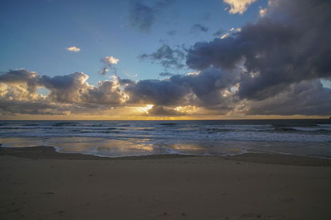 San Marino By The Sea Apartments - Broome Tourism 0