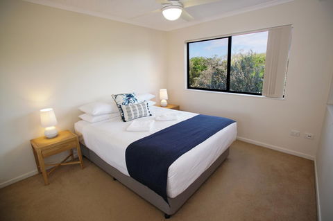 San Marino By The Sea Apartments - Broome Tourism 11