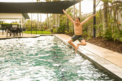 San Marino By The Sea Apartments - Broome Tourism 22