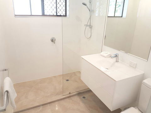 Noosa Village River Resort - Broome Tourism 27