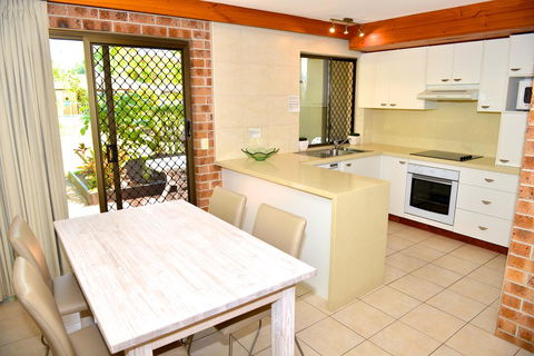 Noosa Village River Resort - Broome Tourism 36