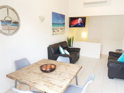 Noosa Village River Resort - Broome Tourism 14