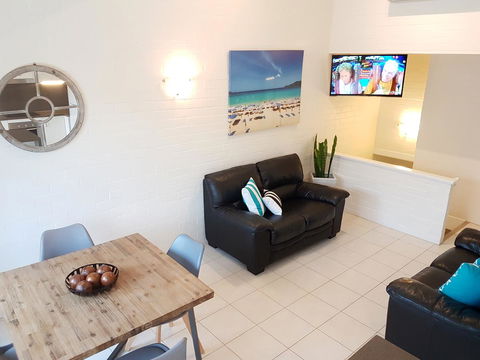 Noosa Village River Resort - Broome Tourism 15